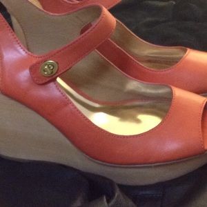COACH wedgie orange NWOT